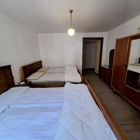 Black Dolomyte Apartamento